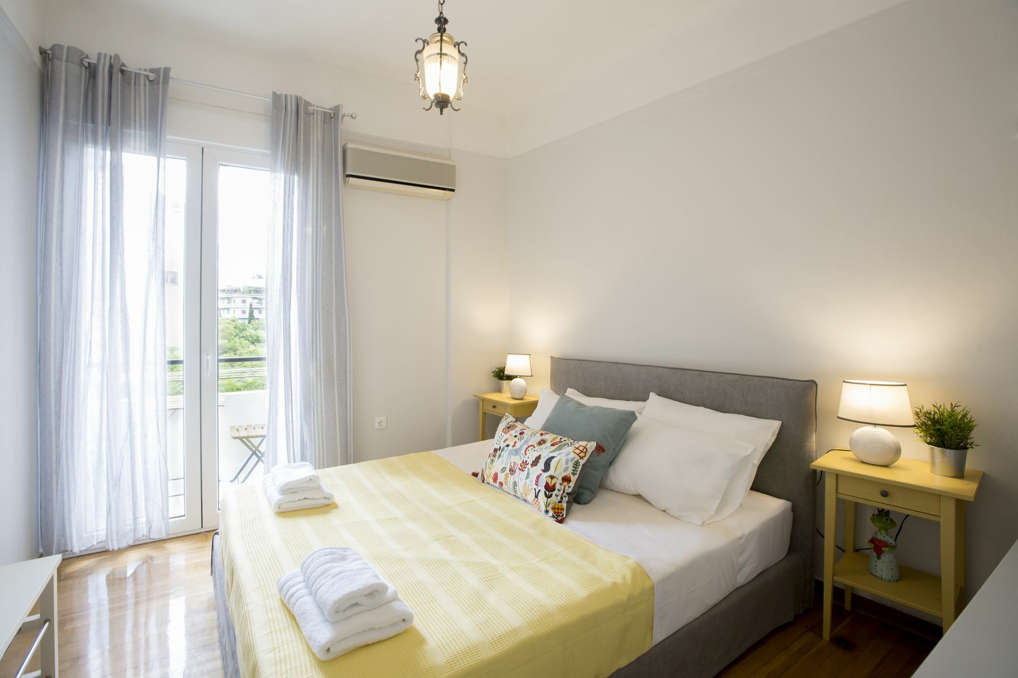 Attractive Flat Near The Acropolis Museum & Metro Station By Athenian Homes Ngoại thất bức ảnh